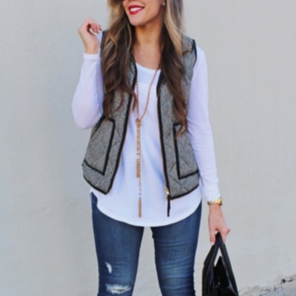 J. Crew Excursion Quilted Vest in Herringbone - RARE FIND - Picture 2 of 9